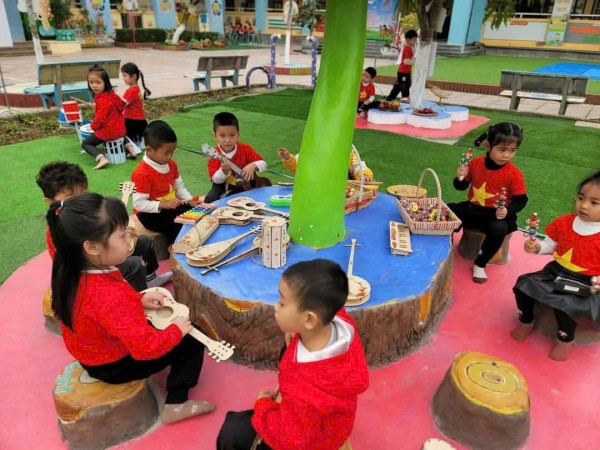 Các hoạt động của bé ở Trường.